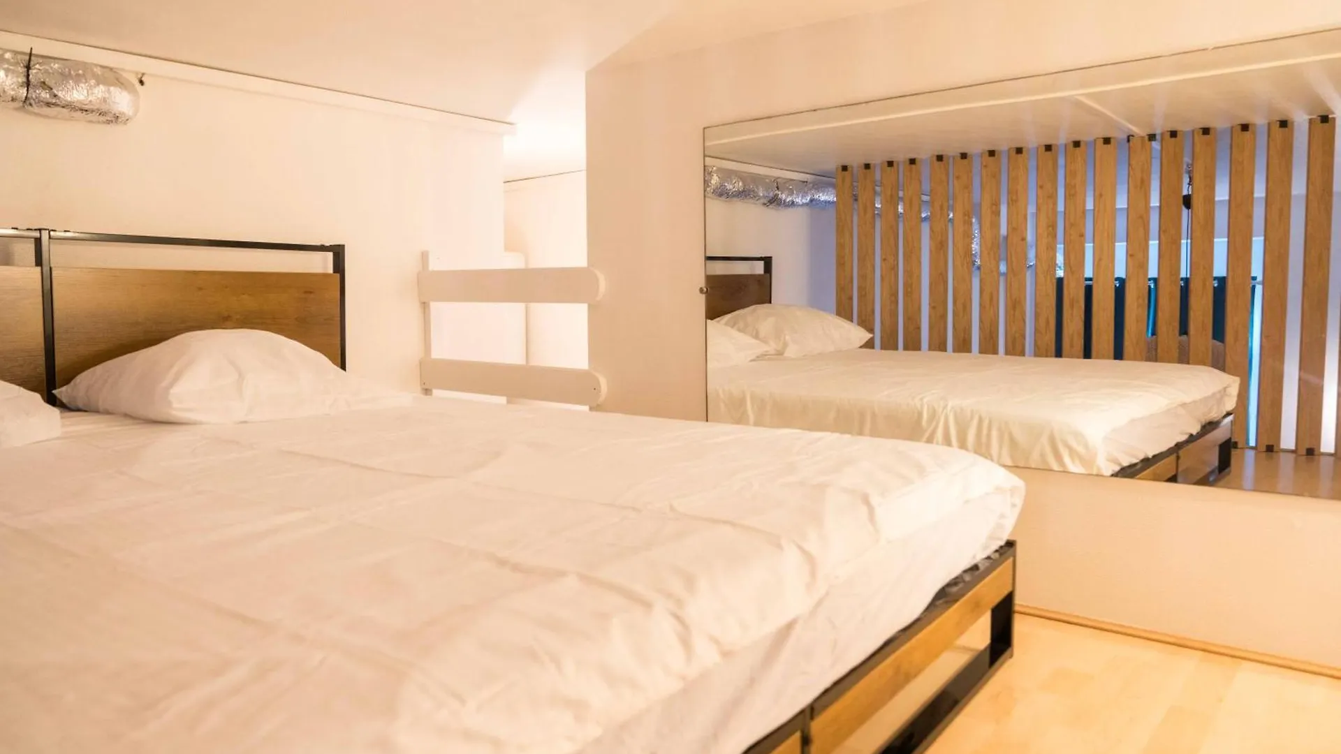 Balneo, Ecran Lcd, Literie 160X200 Apartman Lyon 0*,